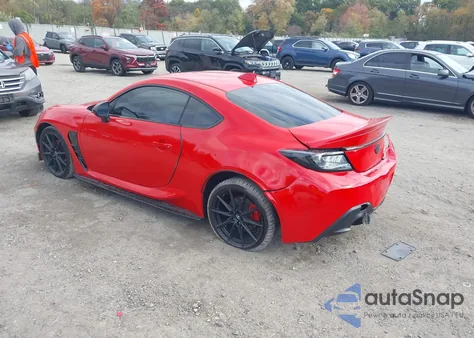 2024 Toyota Gr86 Premium z USA, uszkodzony, nr VIN JF1ZNBE19R9755412